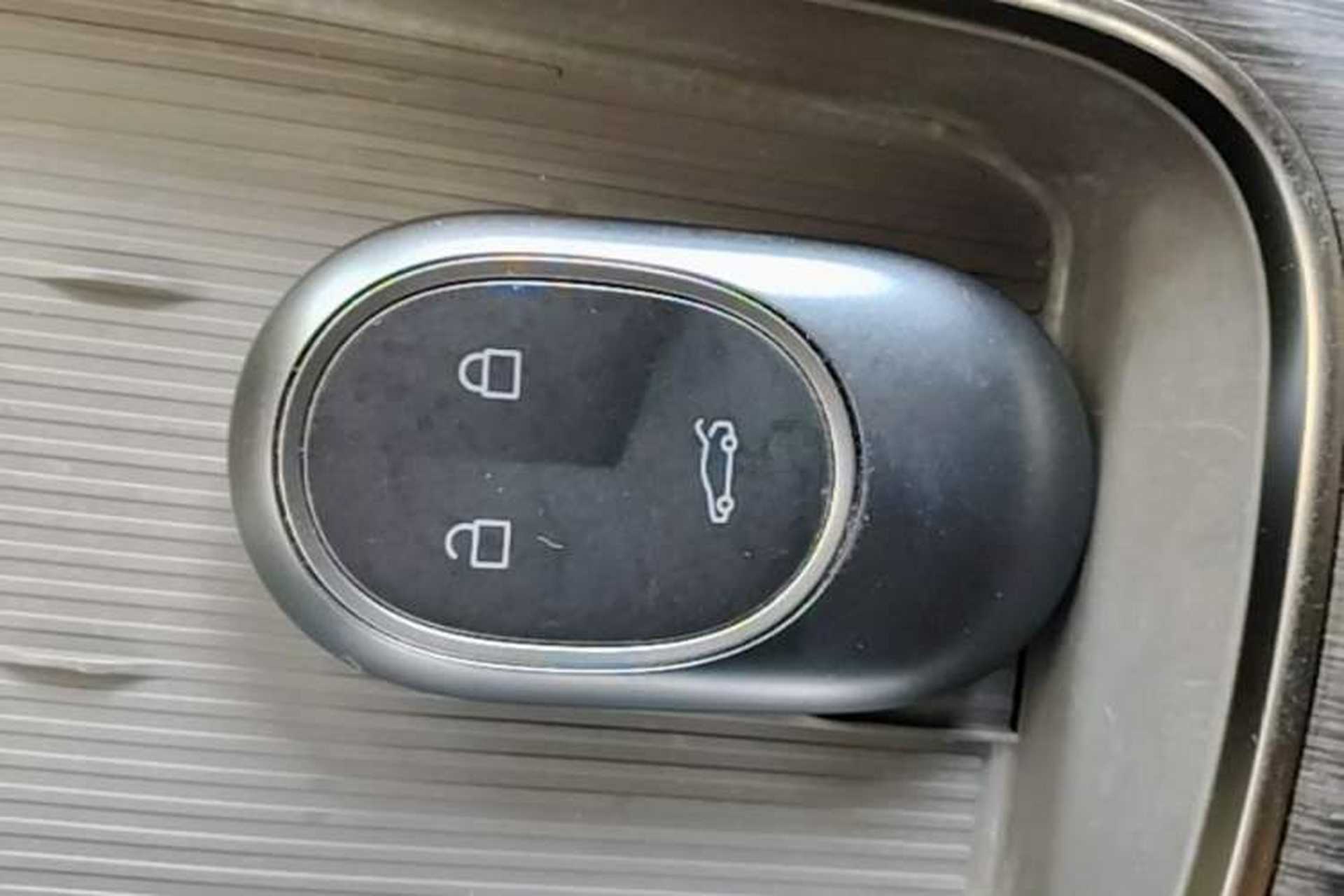 Used Nio ET7 2022 75 kWh Vehicle Key