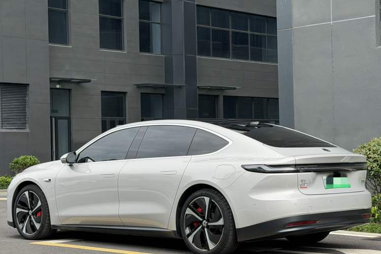 Used Nio ET7 2022 75 kWh Exterior 3