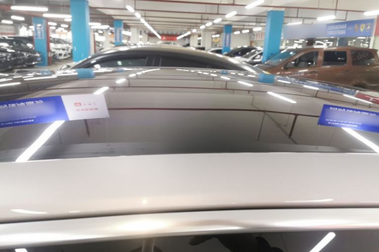 Used Nio ET7 2022 75 kWh Roof