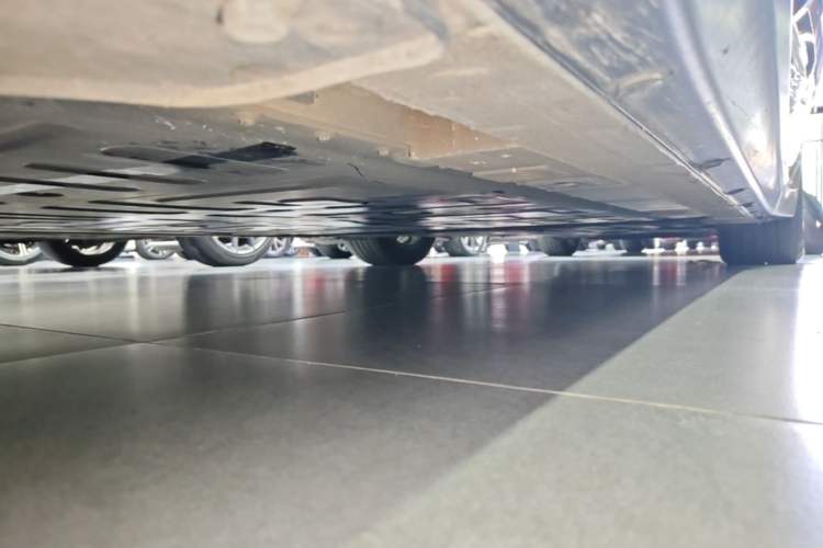 Used Nio ET7 2022 75 kWh Chassis Front Left