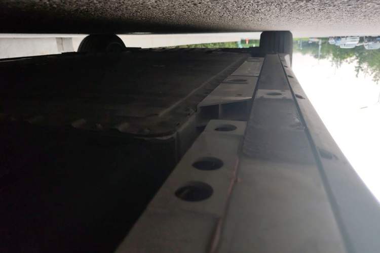Used Nio ET7 2022 75 kWh Chassis Rear Left