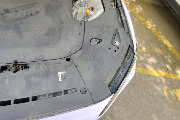 Used Nio ET7 2022 75 kWh Engine Bay Left
