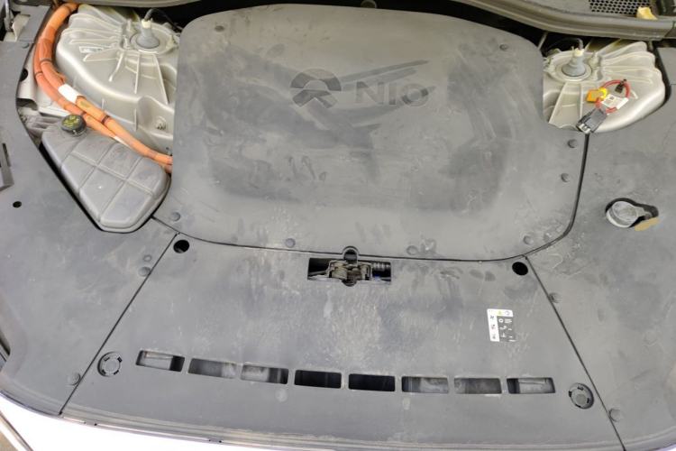 Used Nio ET7 2022 75 kWh Engine Bay