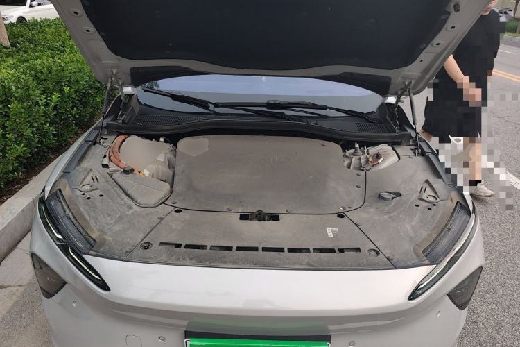 Used Nio ET7 2022 75 kWh Engine Bay