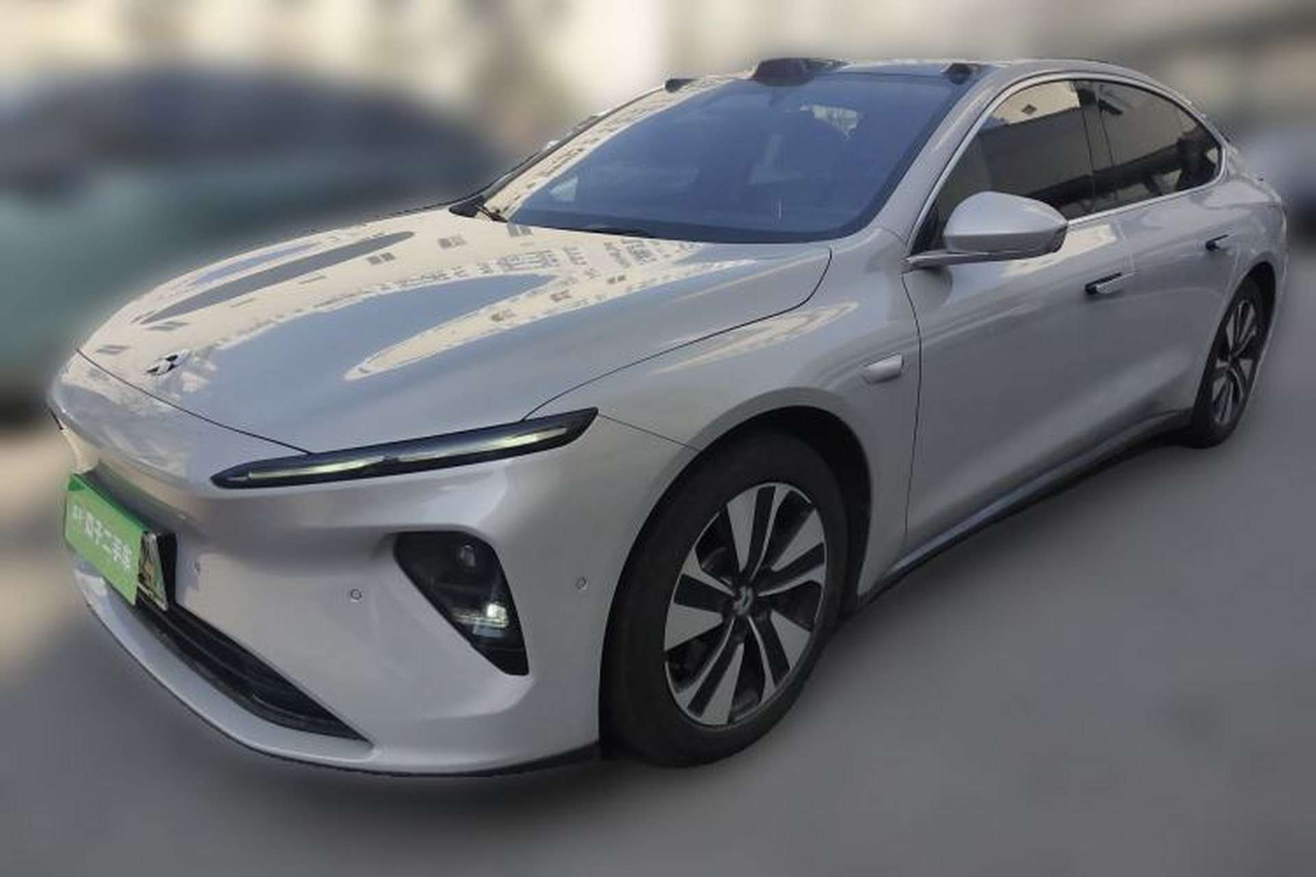 Used Nio ET7 2022 75 kWh Front Left 45 Deg