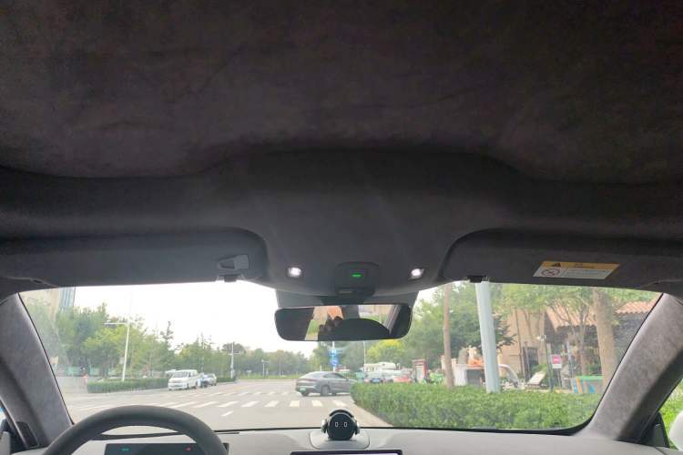 Used Nio ET7 2022 75 kWh Headliner