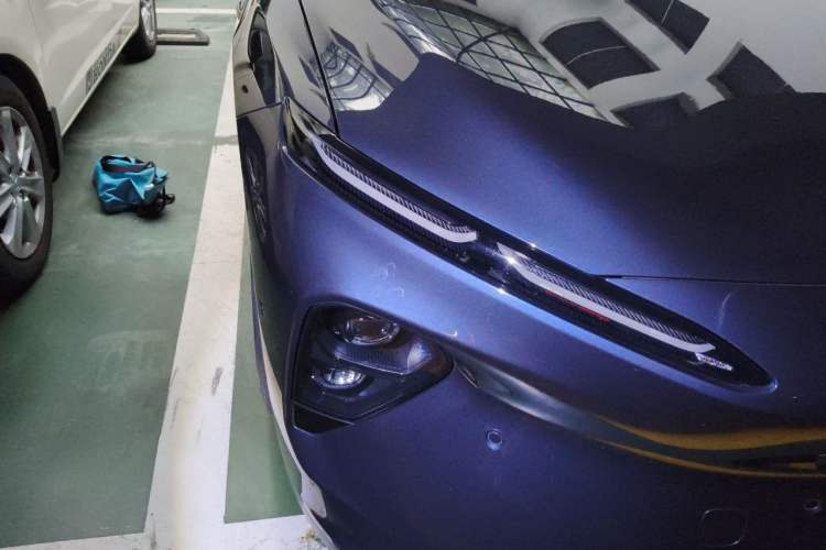 Used Nio ET7 2022 100kWh First Edition Right Front Headlight