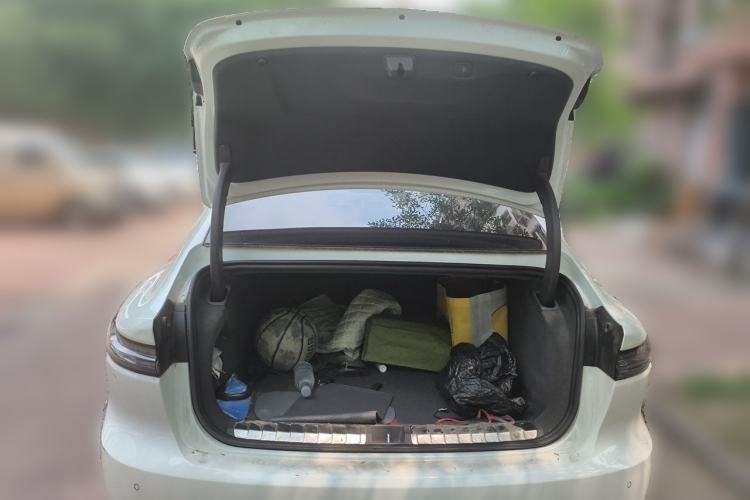 Used Nio ET7 2022 75 kWh Trunk