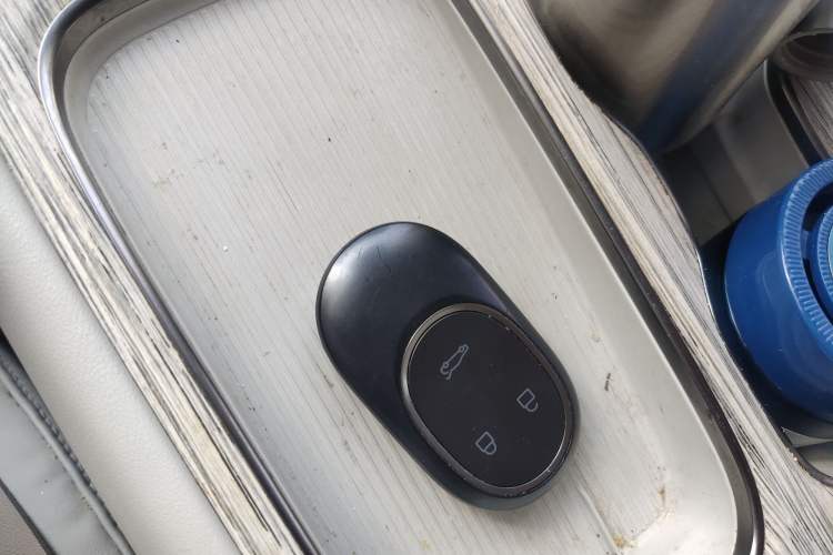 Used Nio ET7 2022 75 kWh Vehicle Key