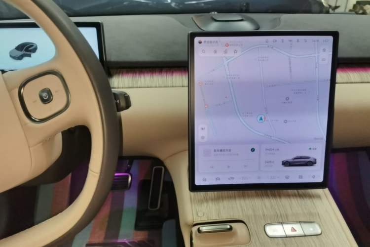 Used Nio ET7 2022 75 kWh Audio And AC Panel
