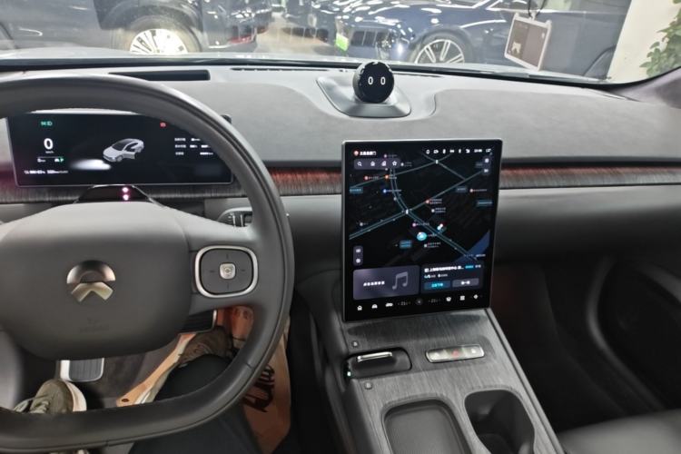 Used Nio ET7 2022 100kWh First Edition Center Console