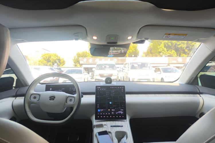 Used Nio ET7 2022 100kWh First Edition Center Console