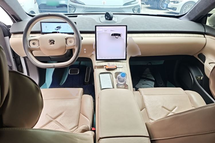 Used Nio ET7 2022 100kWh First Edition Center Console