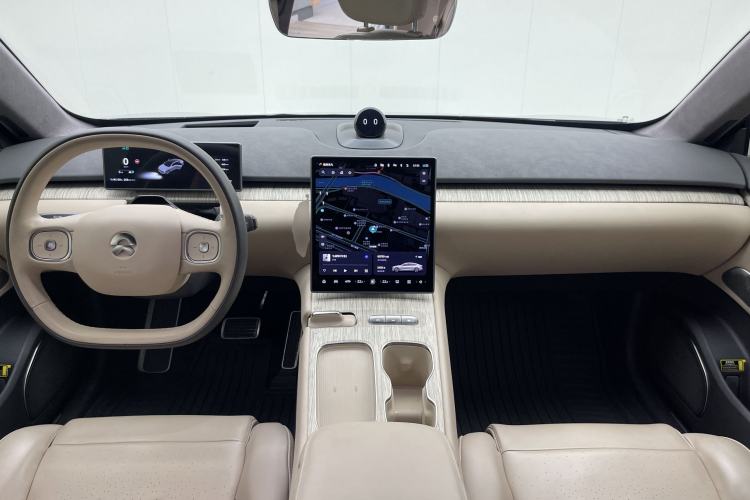 Used Nio ET7 2022 100kWh First Edition Center Console