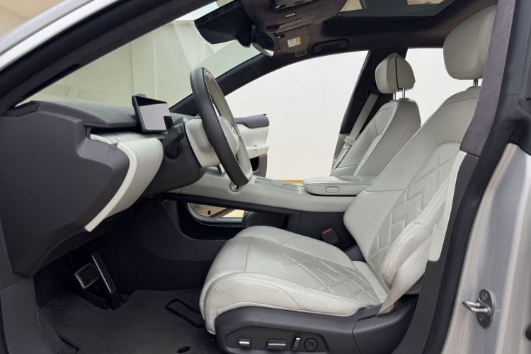 Used Nio ET7 2022 100kWh First Edition Driver Seat