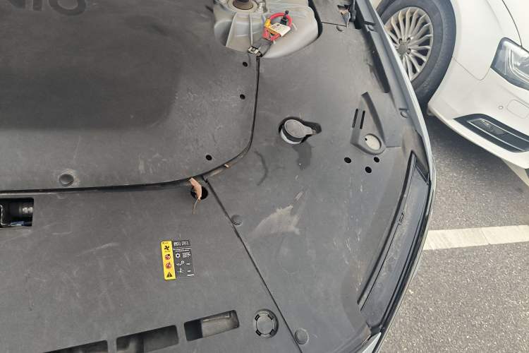 Used Nio ET7 2022 100 kWh Engine Bay Left