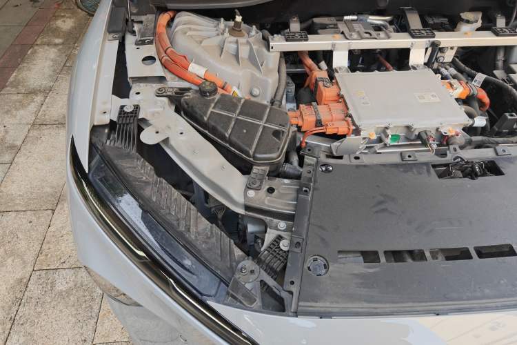 Used Nio ET7 2022 100 kWh Engine Bay Right