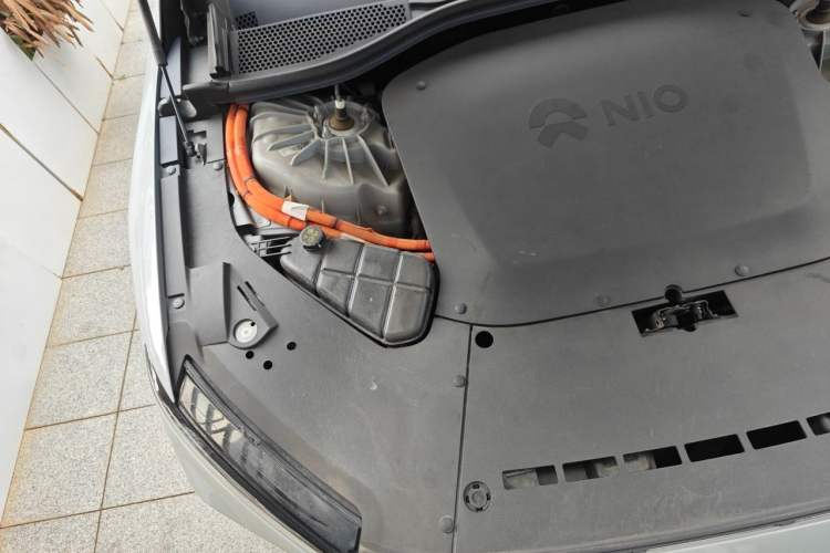 Used Nio ET7 2022 75 kWh Engine Bay Right