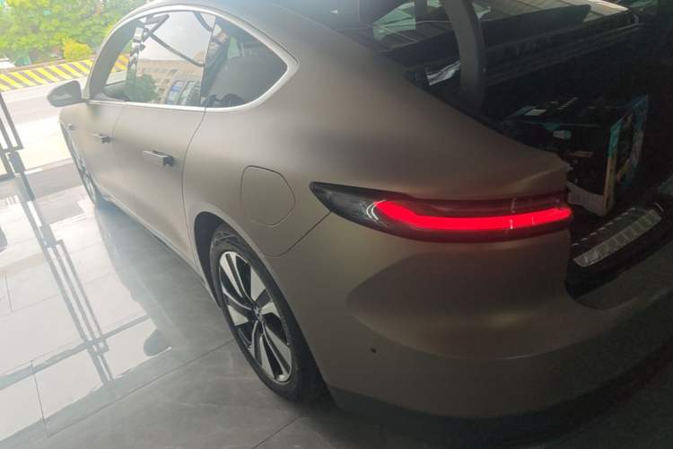 Used Nio ET7 2022 75 kWh Exterior 2