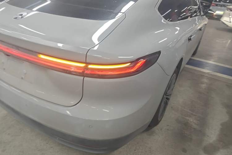Used Nio ET7 2022 75 kWh Exterior 3