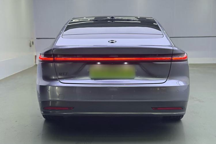 Used Nio ET7 2022 75 kWh Exterior 3