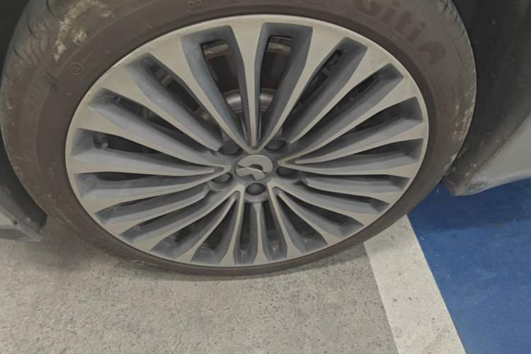 Used Nio ET7 2022 75 kWh Exterior 4