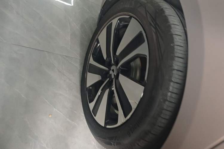 Used Nio ET7 2022 75 kWh Exterior 5