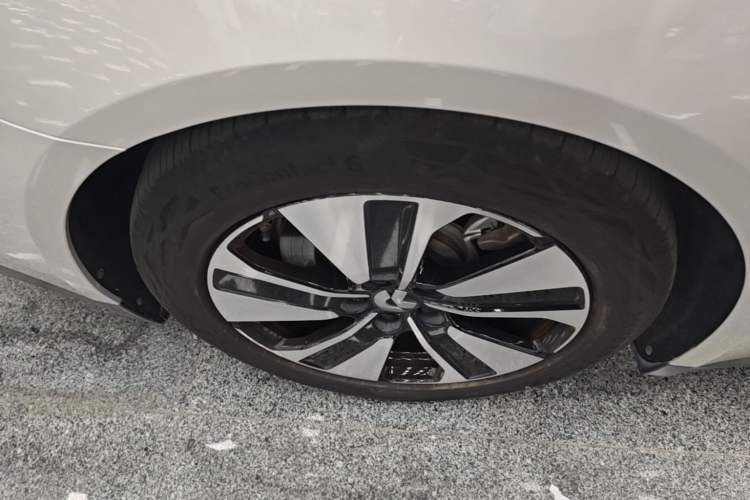 Used Nio ET7 2022 75 kWh Exterior 5