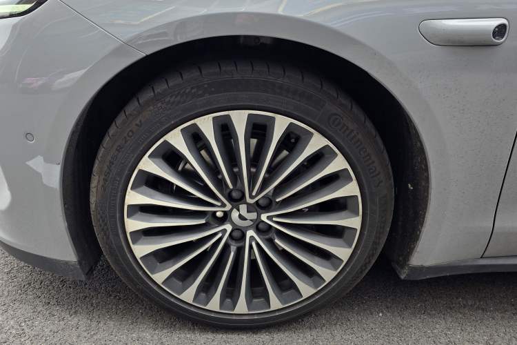 Used Nio ET7 2022 75 kWh Exterior 6