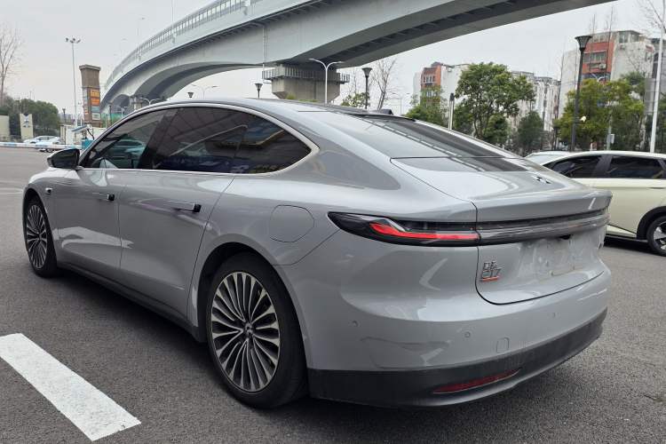 Used Nio ET7 2022 75 kWh Exterior 7