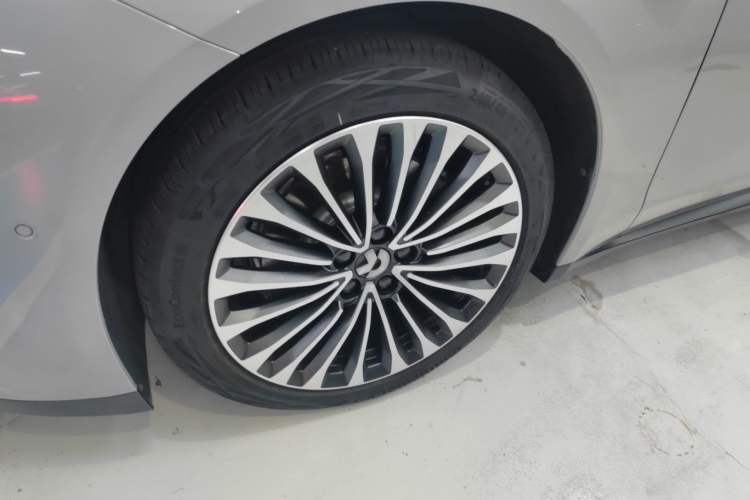 Used Nio ET7 2022 75 kWh Exterior 7