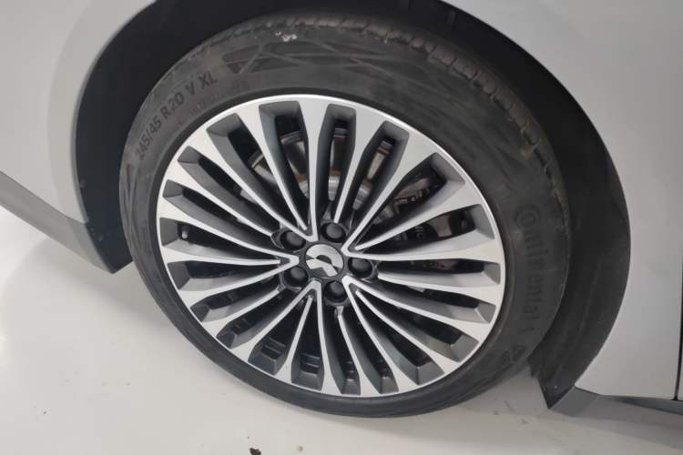 Used Nio ET7 2022 75 kWh Exterior 8