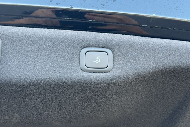 Used Nio ET7 2022 100 kWh Exterior 9