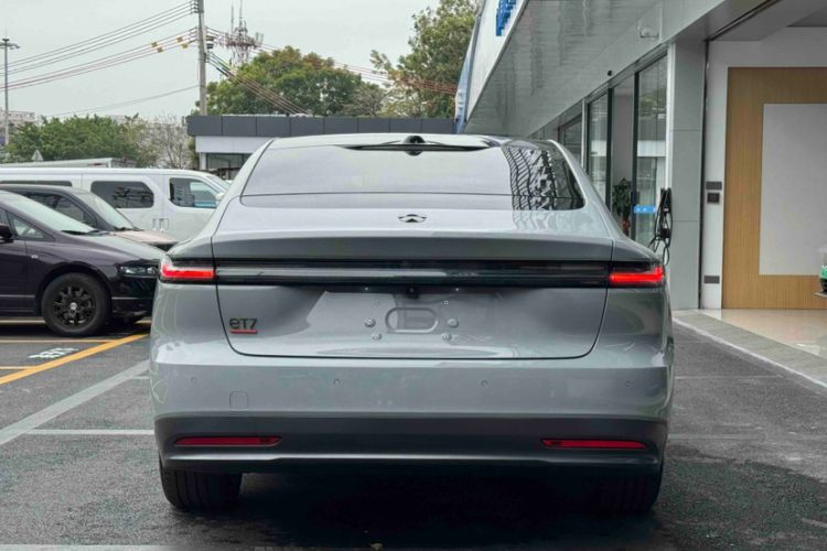 Used Nio ET7 2022 100kWh First Edition Exterior 9