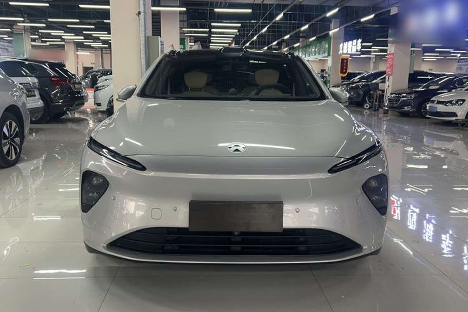 Used Nio ET7 2022 75 kWh Front