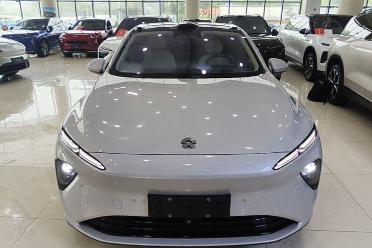 Used Nio ET7 2022 75 kWh Front