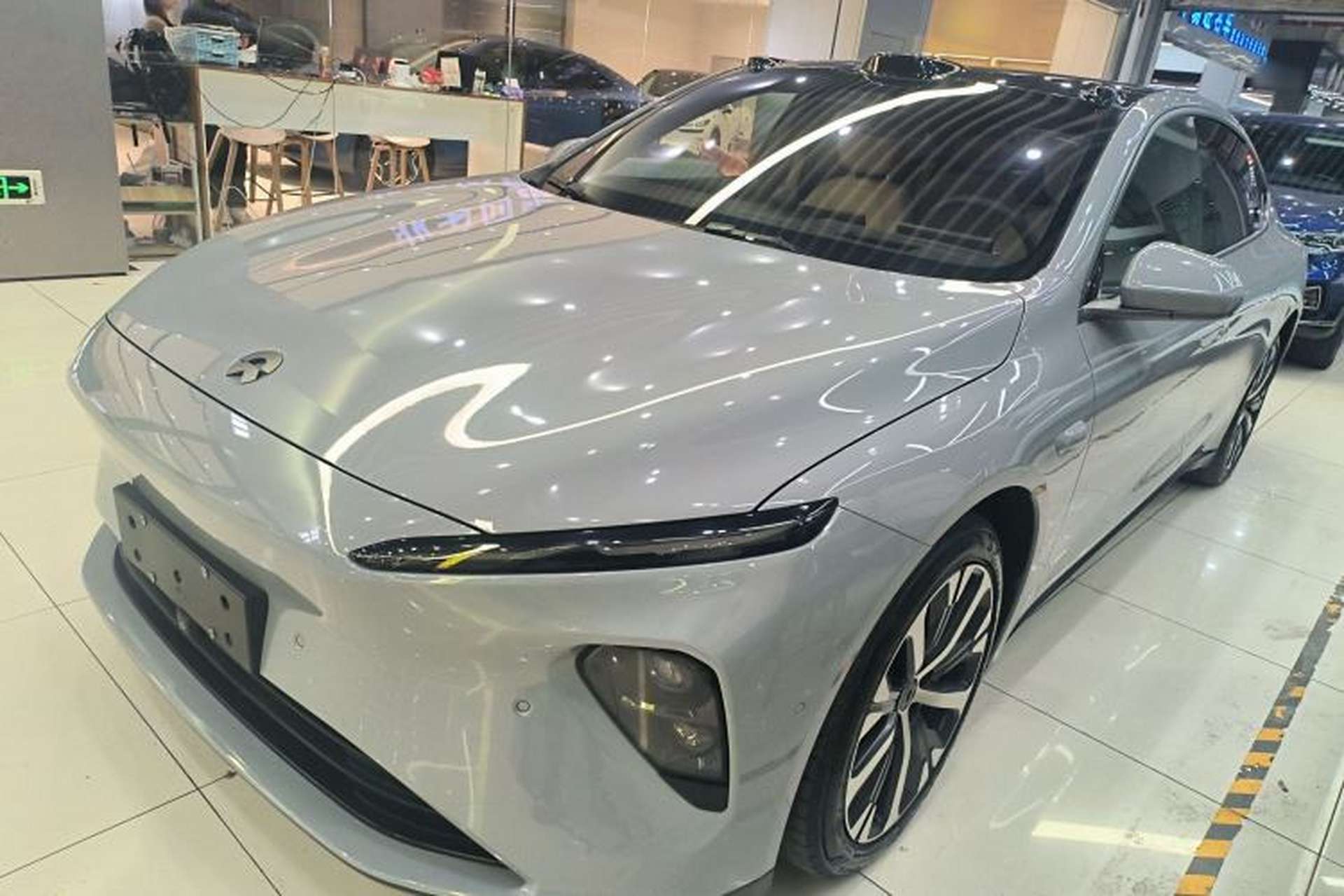 Used Nio ET7 2022 100kWh First Edition Front Left 45 Deg