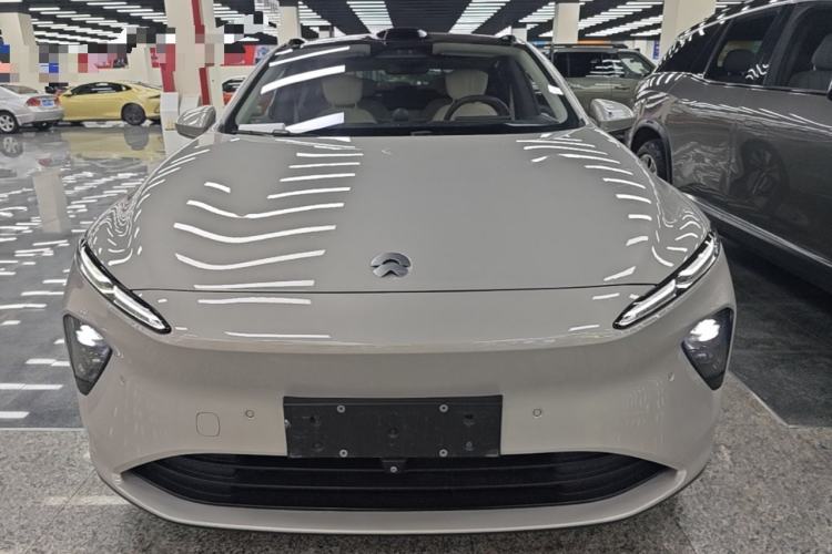 Used Nio ET7 2022 75 kWh Front