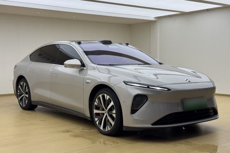 Used Nio ET7 2022 100kWh First Edition Front Right 45 Deg