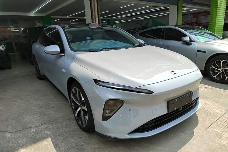 Used Nio ET7 2022 100kWh First Edition Front Right 45 Deg