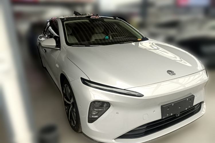 Used Nio ET7 2022 100kWh First Edition Front Right 45 Deg