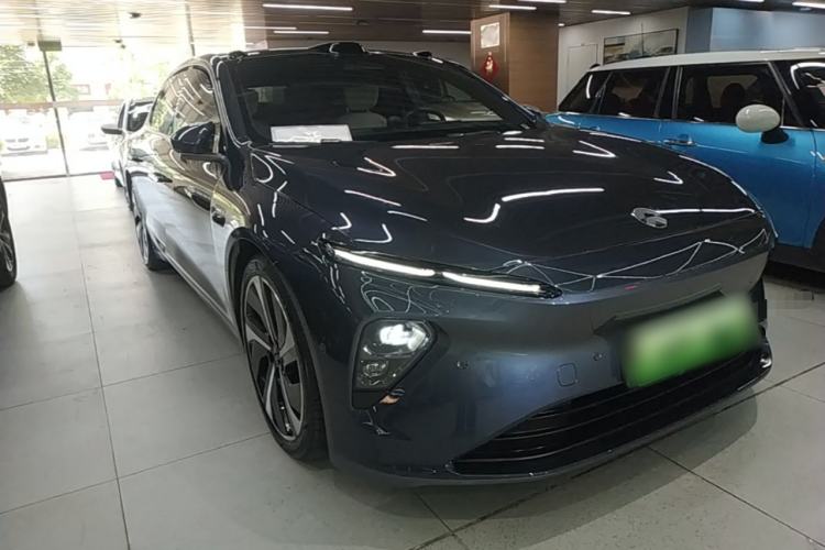 Used Nio ET7 2022 100kWh First Edition Front Right 45 Deg