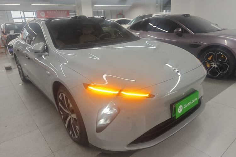 Used Nio ET7 2022 100kWh First Edition Front Right 45 Deg