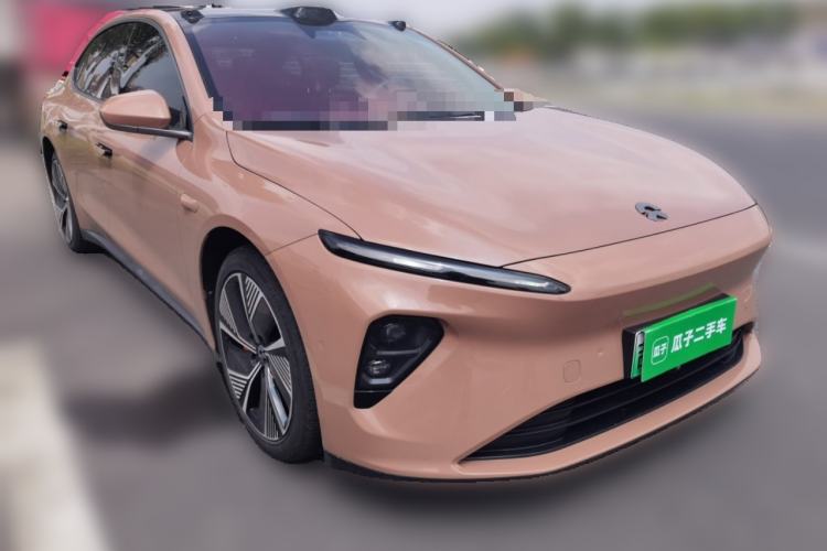 Used Nio ET7 2022 100 kWh Front Right 45 Deg