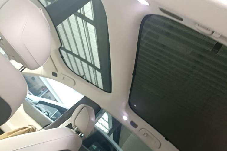 Used Nio ET7 2022 100kWh First Edition Headliner