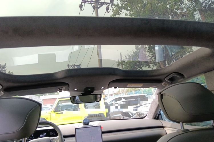 Used Nio ET7 2022 100kWh First Edition Headliner