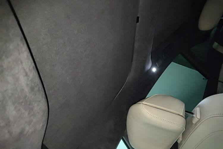 Used Nio ET7 2022 100kWh First Edition Headliner