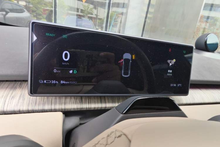 Used Nio ET7 2022 75 kWh Instrument Cluster