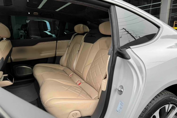 Used Nio ET7 2022 100kWh First Edition Interior 3