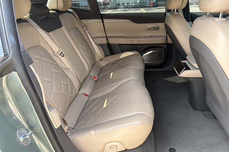 Used Nio ET7 2022 100kWh First Edition Interior 4
